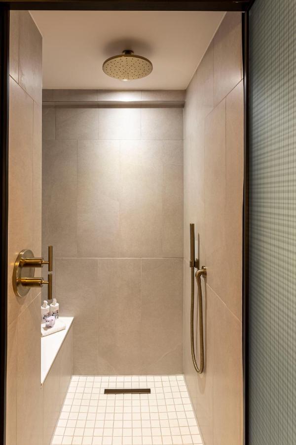 Virgin Hotels Glasgow Buitenkant foto